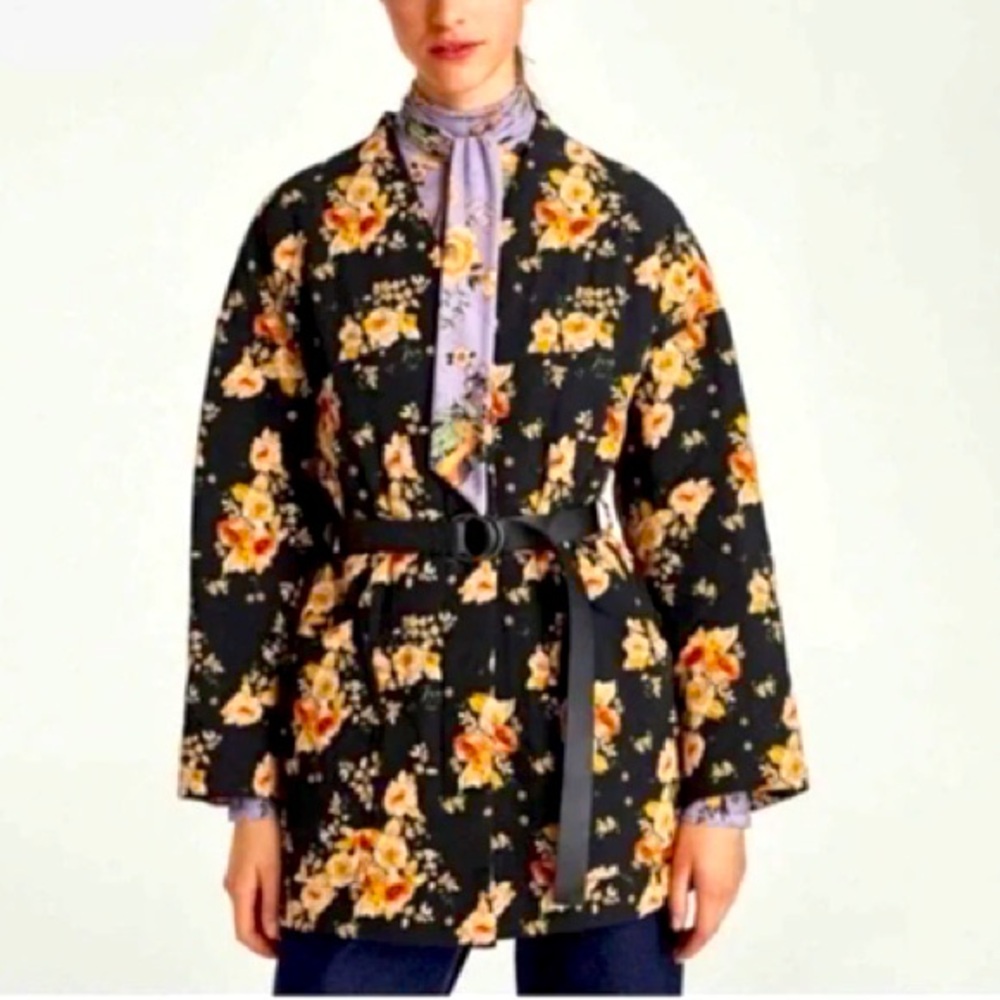 NWOT Zara Outerwear Black & Floral Quilted Jacket Kimono Coat Womens Siz…